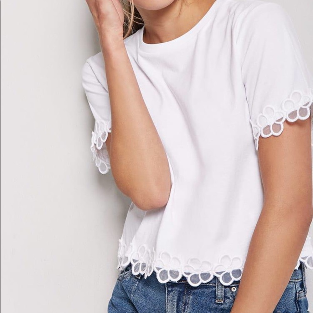 White t-shirt